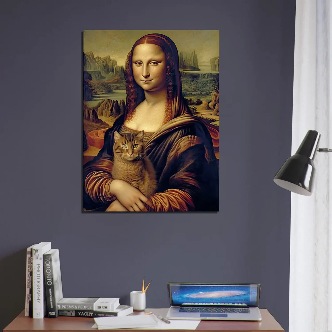 mona lisa tenant un chat dans ses bras