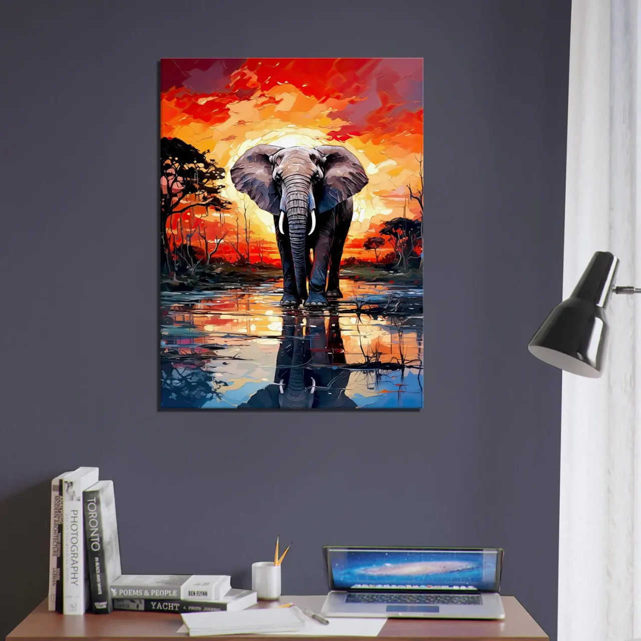 elephant dans la savane au coucher du soleil