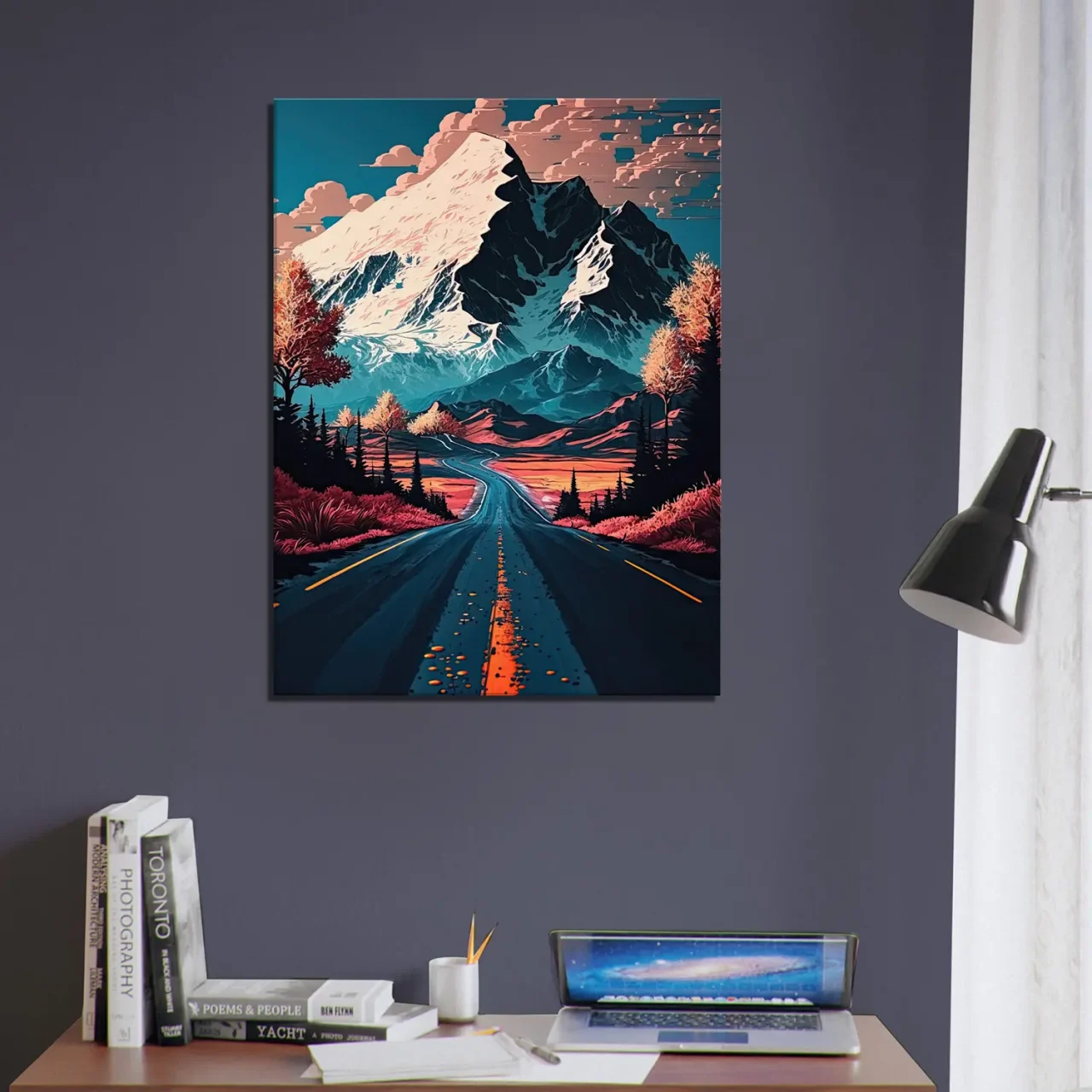 route d'automne vers les montagnes