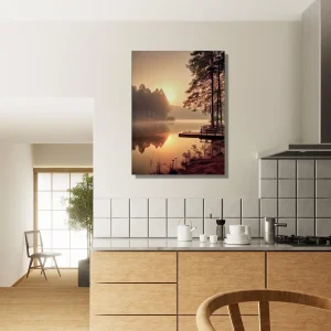 Cadre mural Lac brumeux dans la forêt aux aurores lac brumeux dans la forêt aux aurores