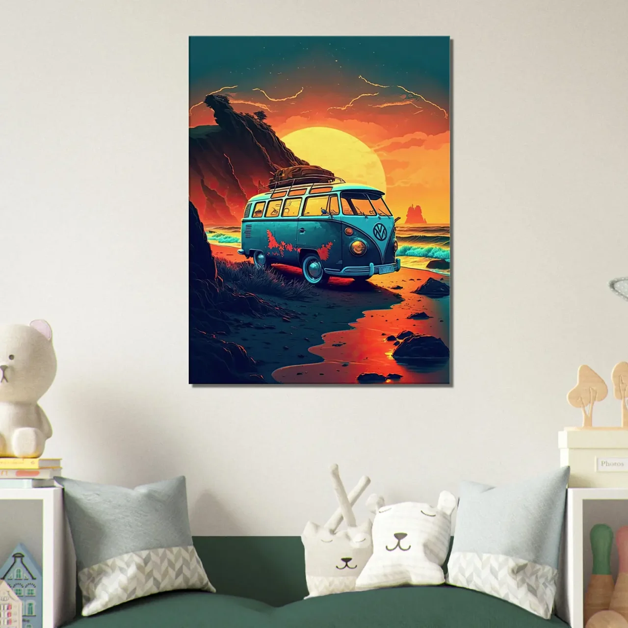 van au coucher de soleil sur la plage