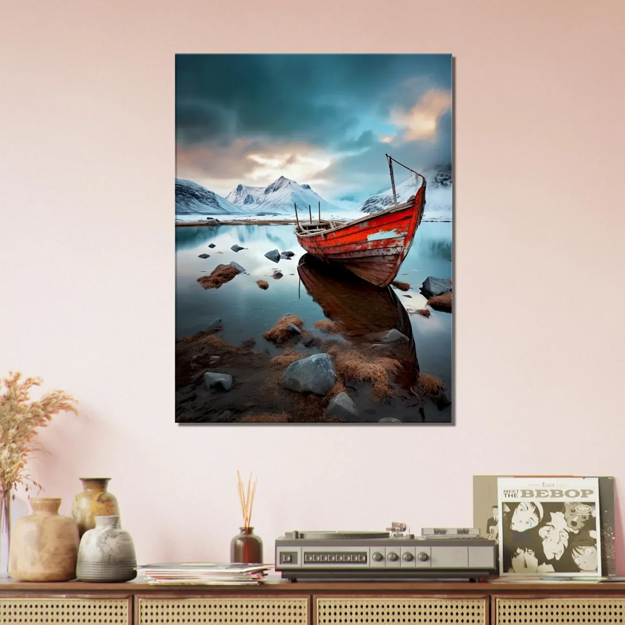 bateau rouge dans paysage glacial