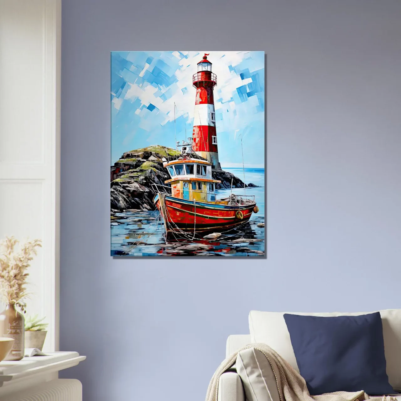 phare coloré et bateau de pêche au port