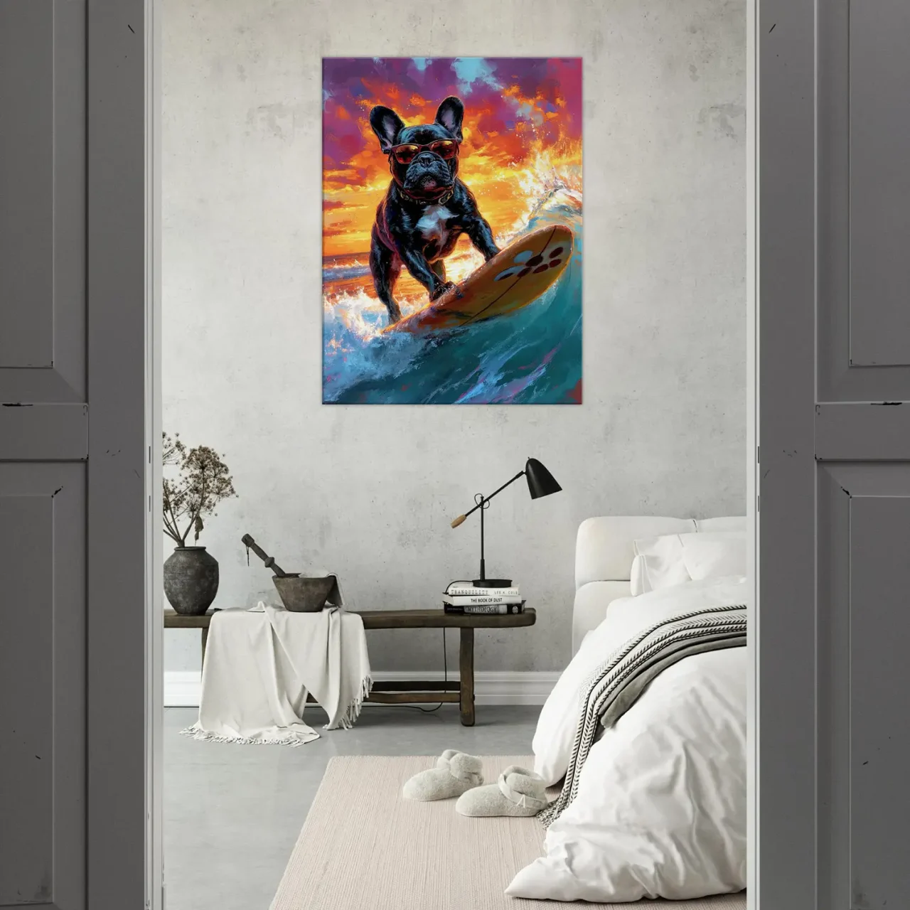 bouledogue français à lunettes surfeur